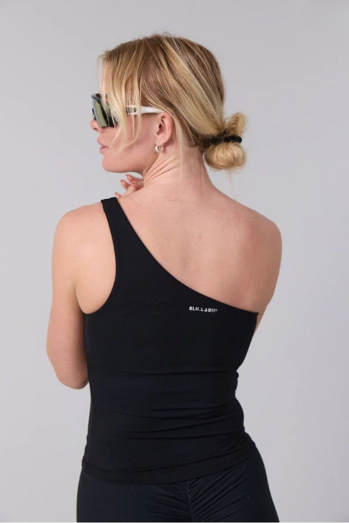 BLK.LAB11 - 11BALANCE TOP - Black